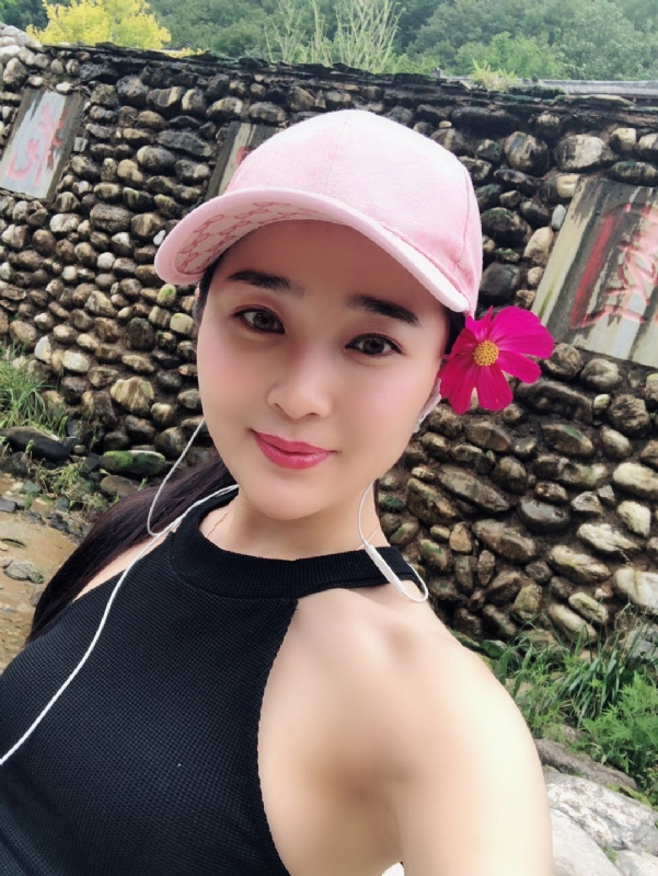 小白兔的大奶糖的第一张照片--保定相亲服务中心