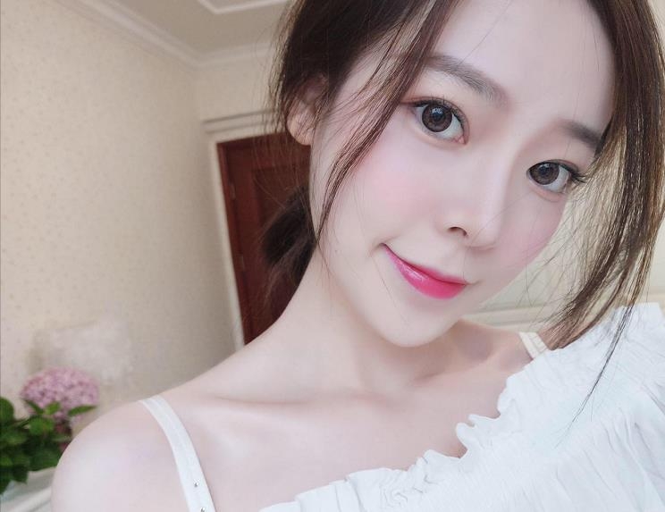 美伊i的第一张照片--保定相亲服务中心