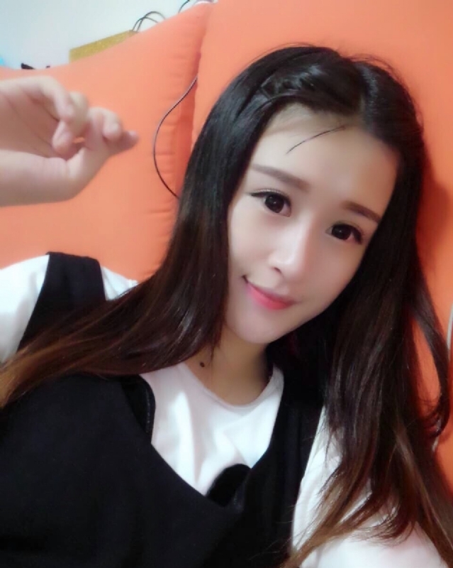 花开的季节的第一张照片--保定相亲服务中心