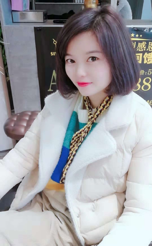 认真的雪的第一张照片--保定相亲服务中心