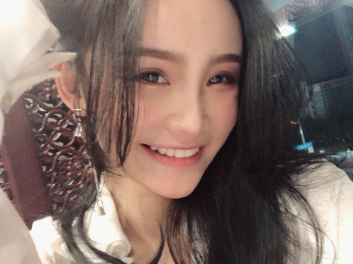 紫薇的第一张照片--保定相亲服务中心