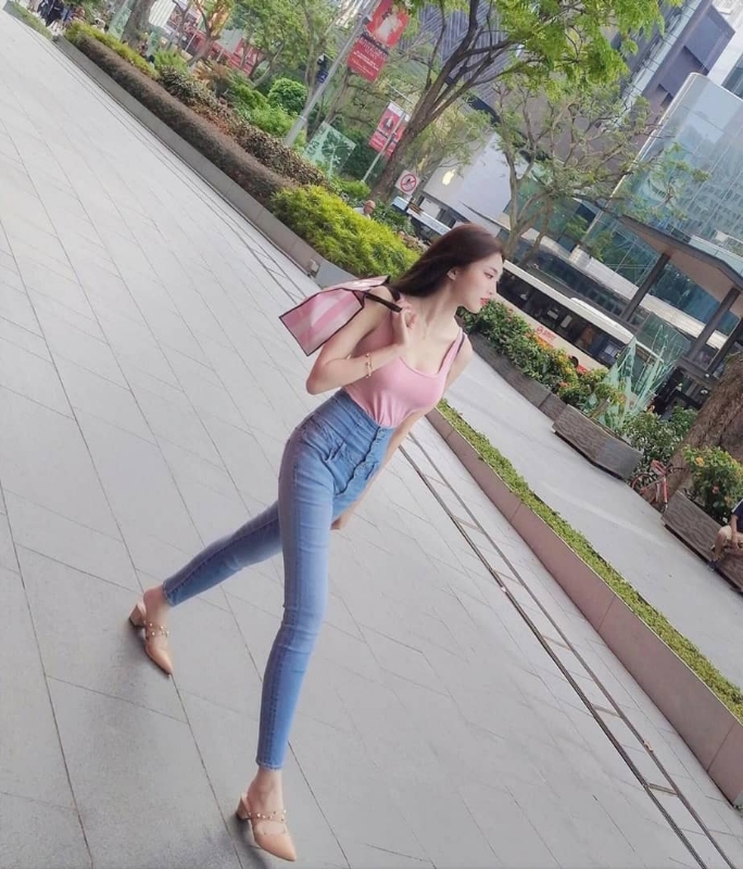 lilyzy的第一张照片--保定相亲服务中心