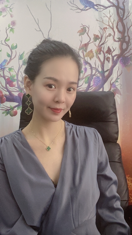 潇潇的第一张照片--保定相亲服务中心