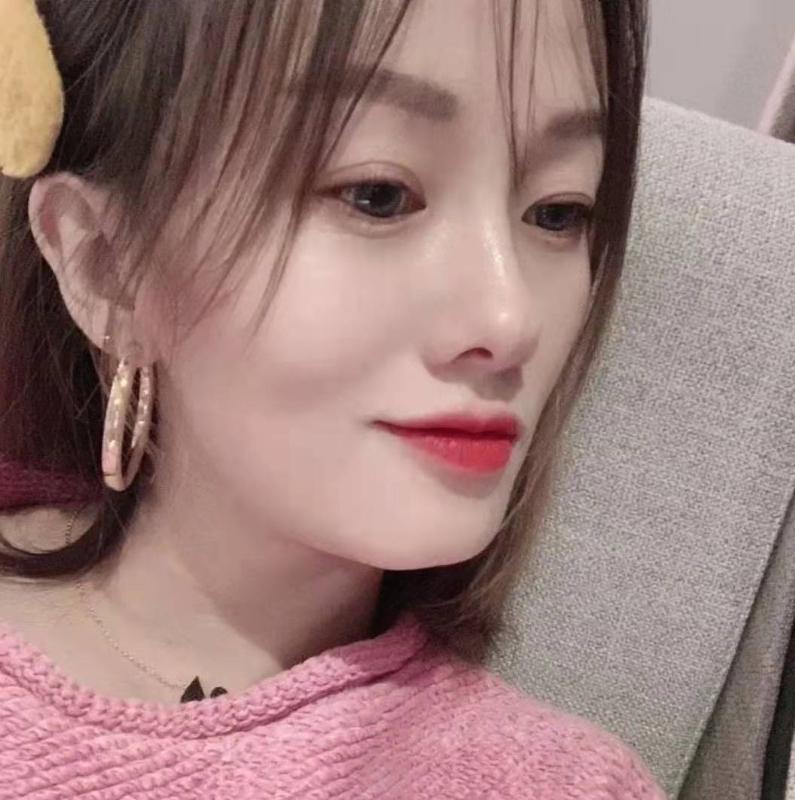 微醺的笑容的第一张照片--保定相亲服务中心