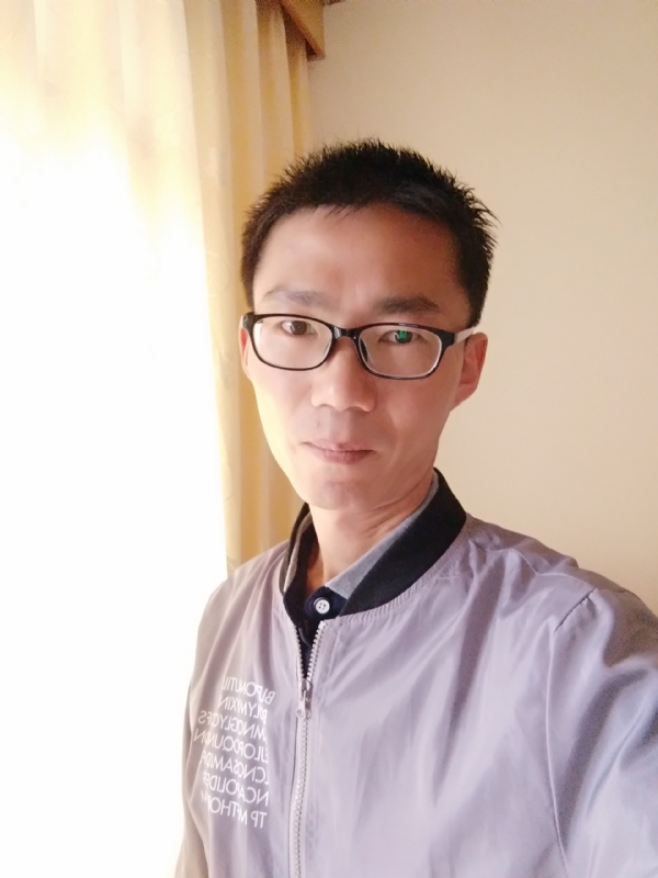 平凡的风的第二张照片--保定相亲服务中心