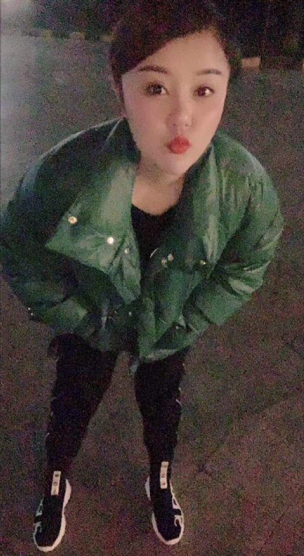 杨乔依的第一张照片--保定相亲服务中心