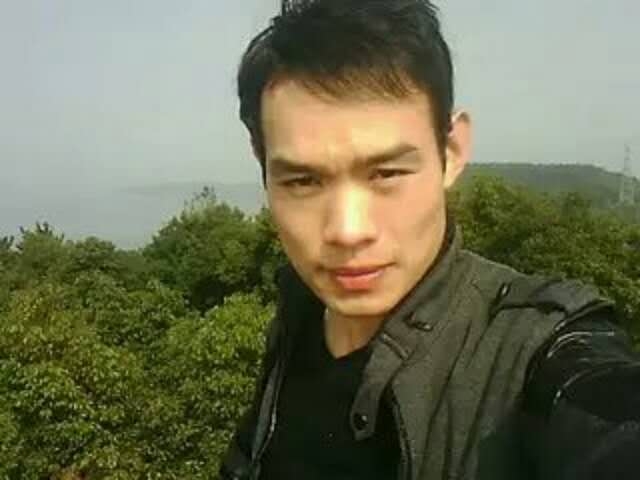 明镜的第一张照片--保定相亲服务中心