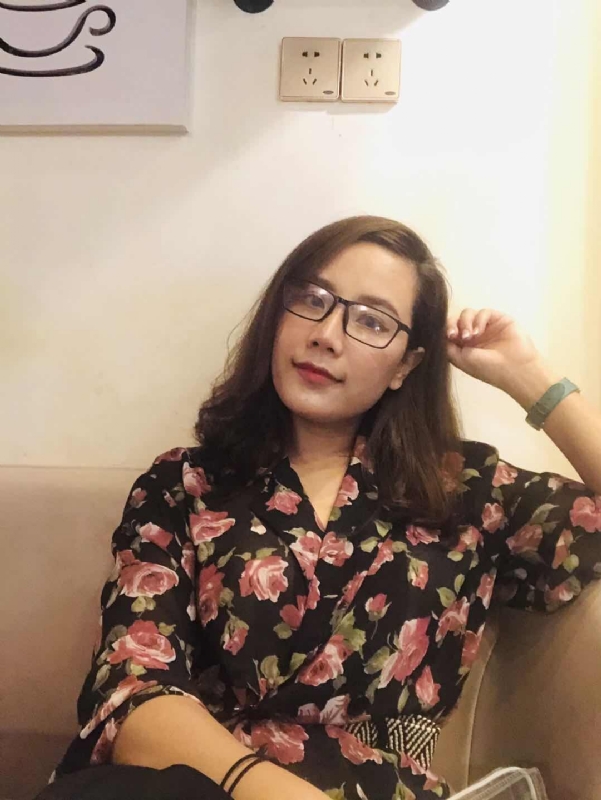 蝴蝶与蓝的第一张照片--保定相亲服务中心
