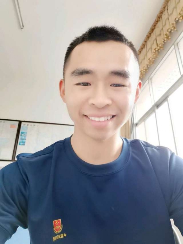 超超的第二张照片--保定相亲服务中心