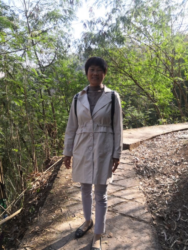 兰草的第一张照片--保定相亲服务中心