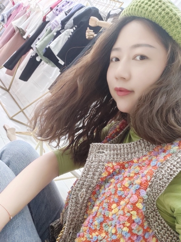 致橡树的第一张照片--保定相亲服务中心