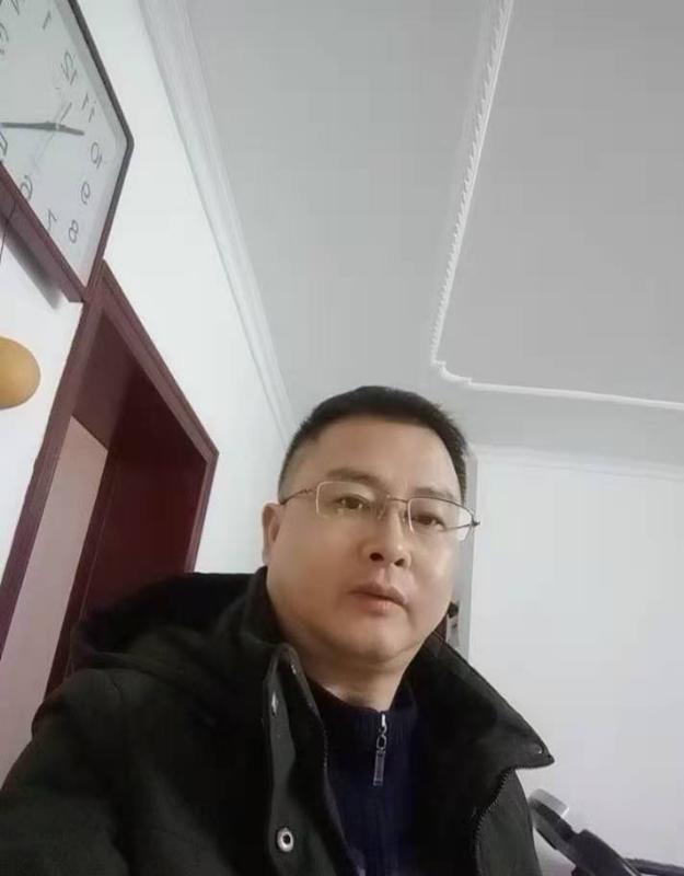 想牵你的手的第一张照片--保定相亲服务中心
