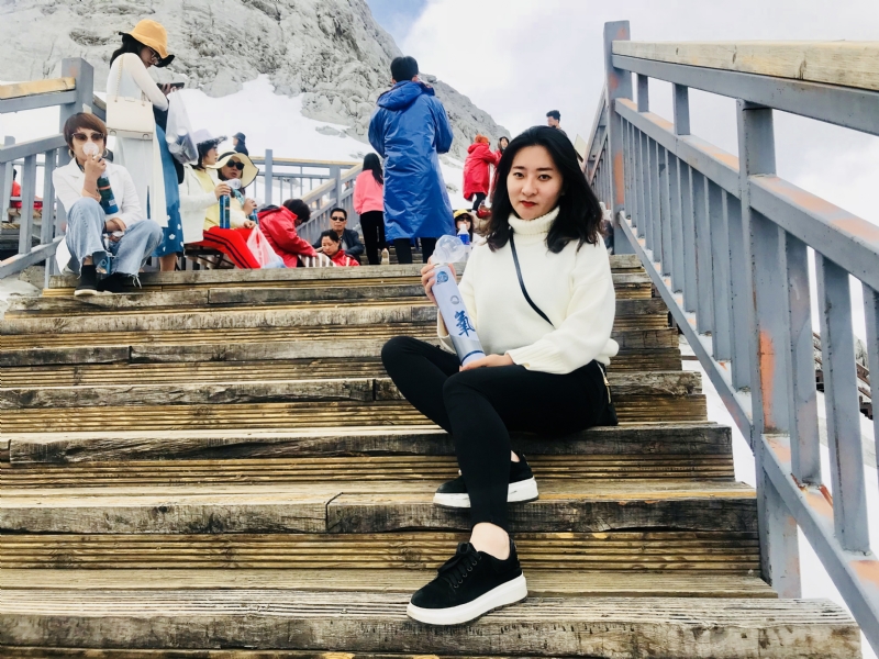 依雪的第四张照片--保定相亲服务中心