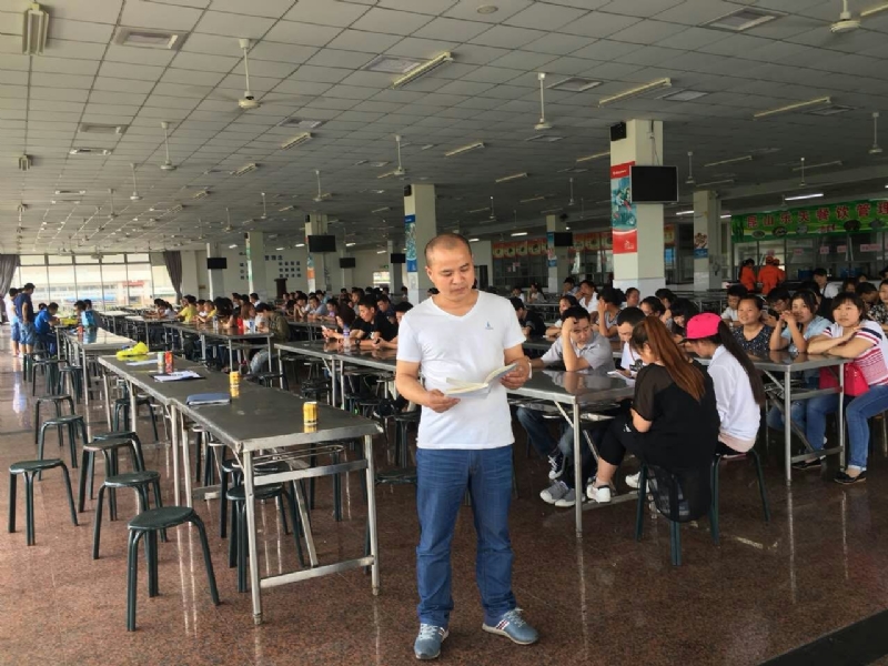 人在旅途的第二张照片--保定相亲服务中心