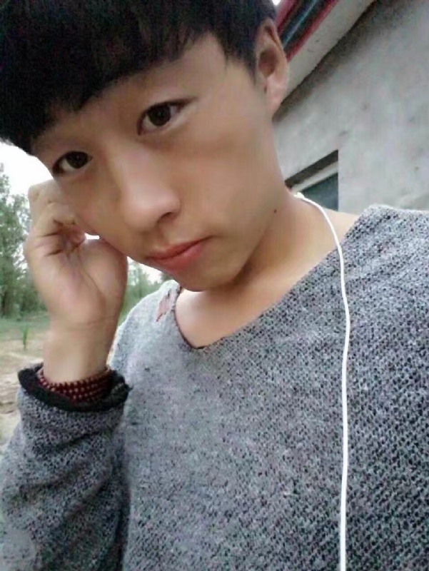 小胡的第一张照片--保定相亲服务中心