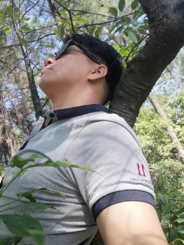 新丁的第一张照片--保定相亲服务中心