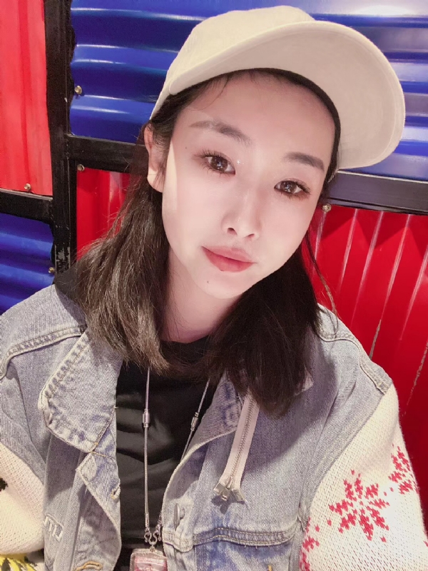 玲珑的第一张照片--保定相亲服务中心