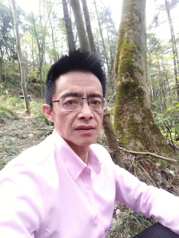 吴彬的第一张照片--保定相亲服务中心