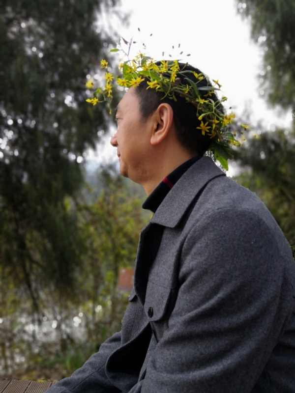 小白杨的第一张照片--保定相亲服务中心