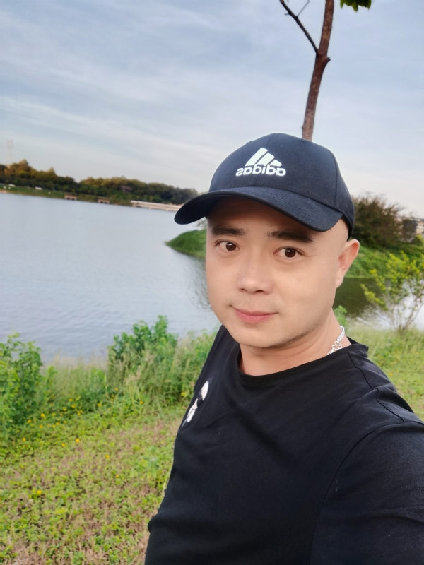 石头哥的第一张照片--保定相亲服务中心