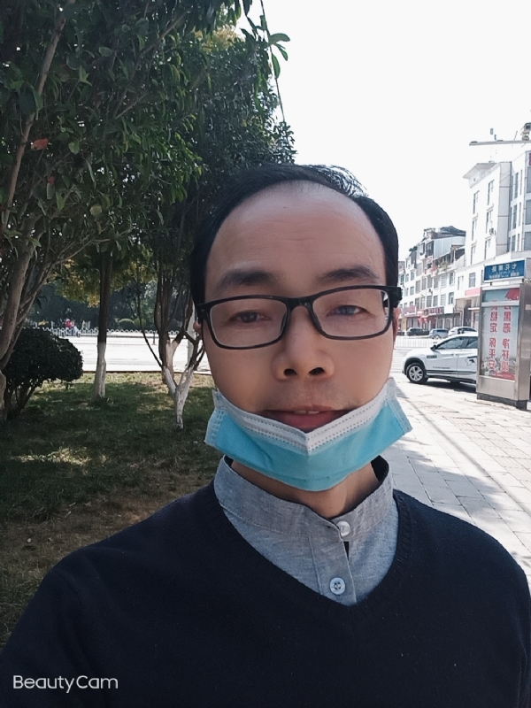 开心生活的第一张照片--保定相亲服务中心