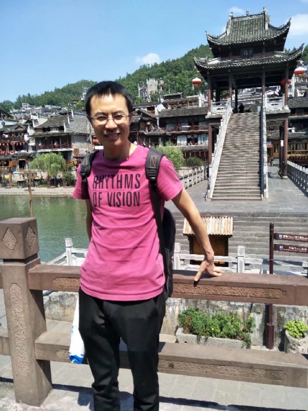 会飞的鱼的第一张照片--保定相亲服务中心