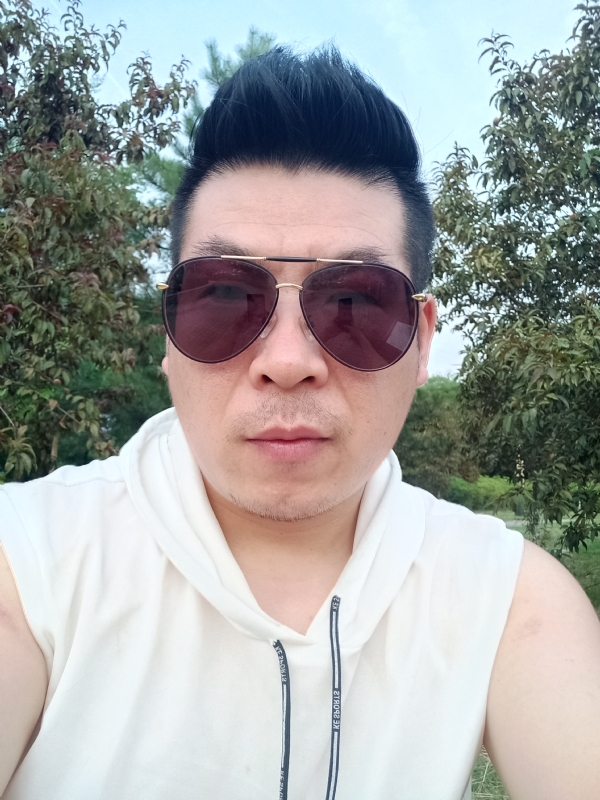 等风来的第二张照片--保定相亲服务中心