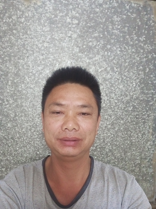 白茫茫的第一张照片--保定相亲服务中心