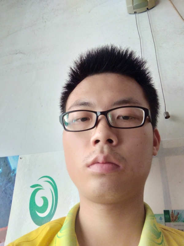 舒荷的第一张照片--保定相亲服务中心