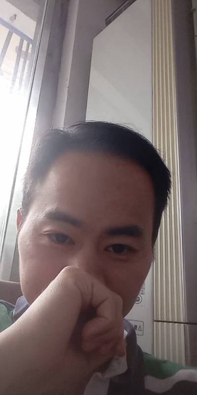90年大叔的第一张照片--保定相亲服务中心