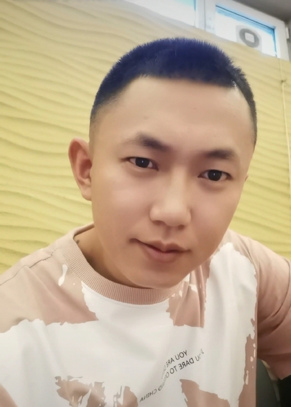 爱意随风起的第一张照片--保定相亲服务中心