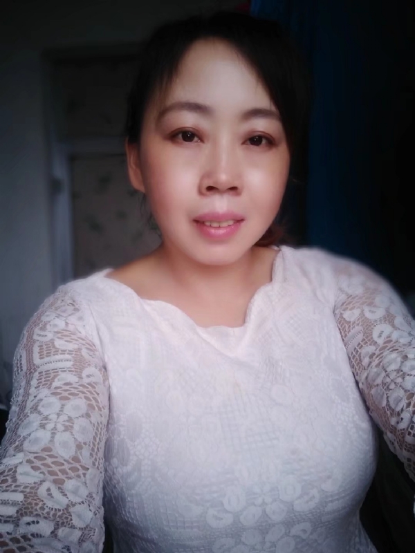 笑看人生的第一张照片--保定相亲服务中心