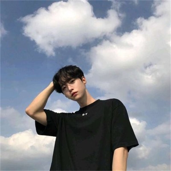 不忘初心的第一张照片--保定相亲服务中心