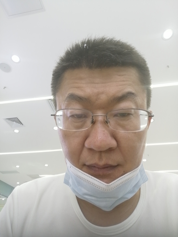 无奈的第一张照片--保定相亲服务中心