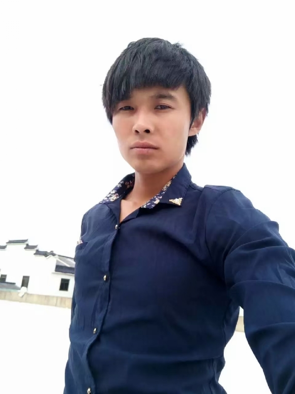 庸人自扰的第一张照片--保定相亲服务中心