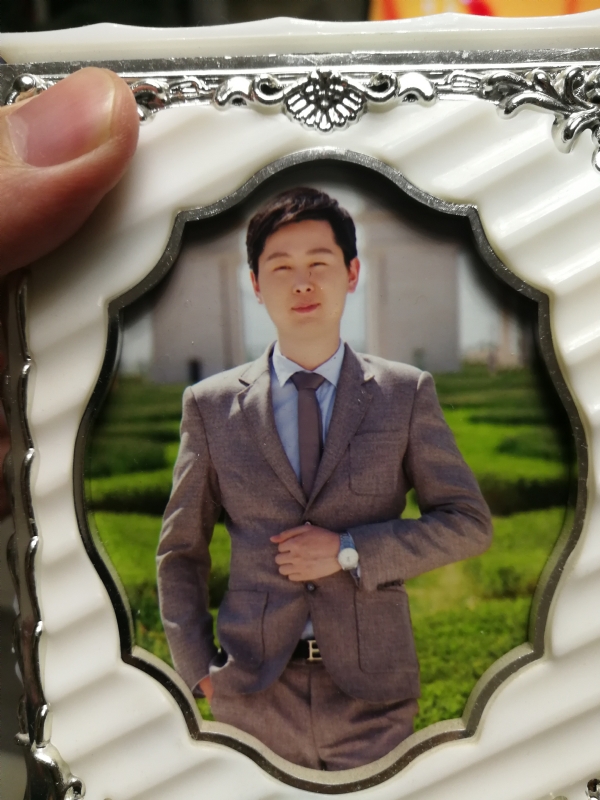 蓝色经典的第一张照片--保定相亲服务中心