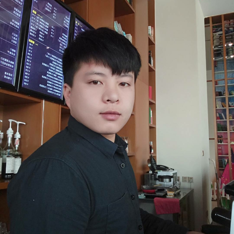 帅被人打的第一张照片--保定相亲服务中心