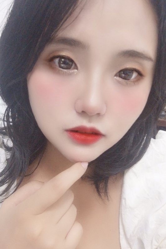 妮妮的第一张照片--保定相亲服务中心