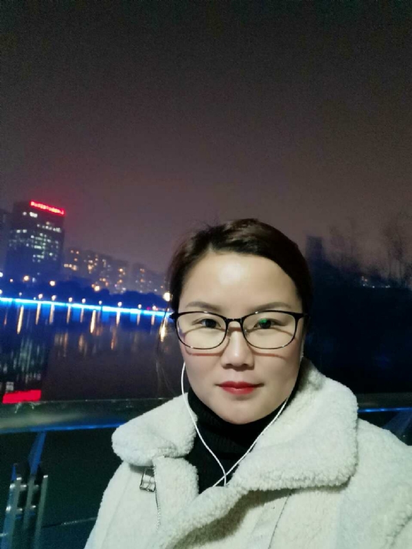 小英的第一张照片--保定相亲服务中心