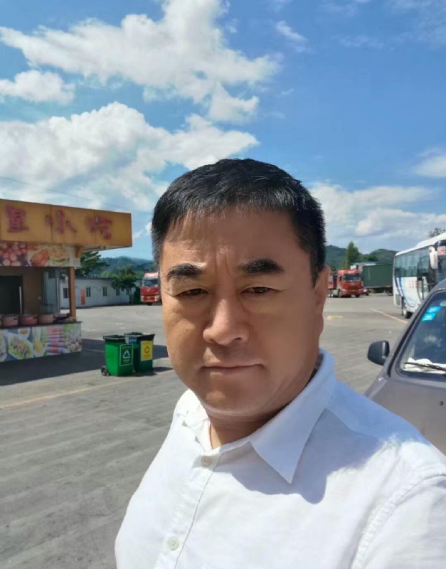 从此不再孤独的第一张照片--保定相亲服务中心