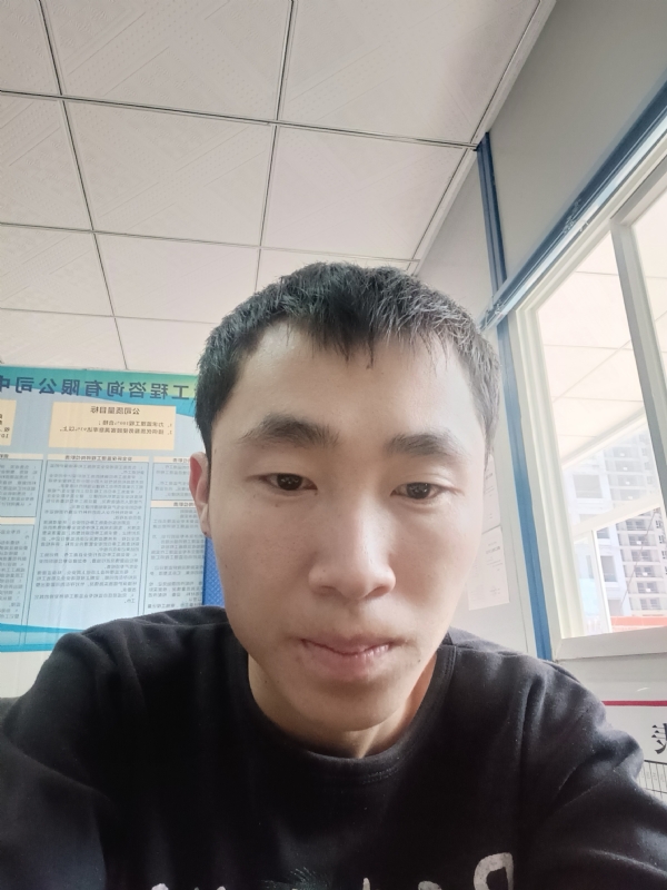 小哥哥的第一张照片--保定相亲服务中心