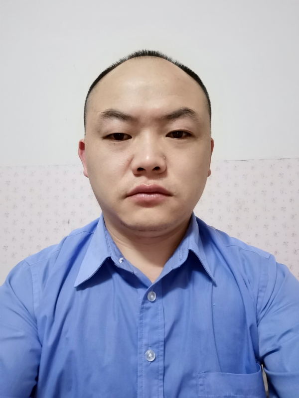与子携老的第一张照片--保定相亲服务中心