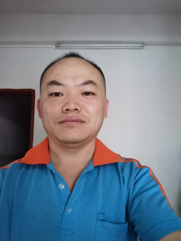与子携老的第六张照片--保定相亲服务中心