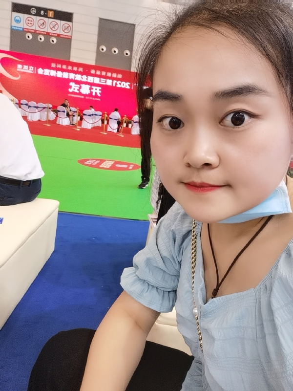娜娜的第一张照片--保定相亲服务中心