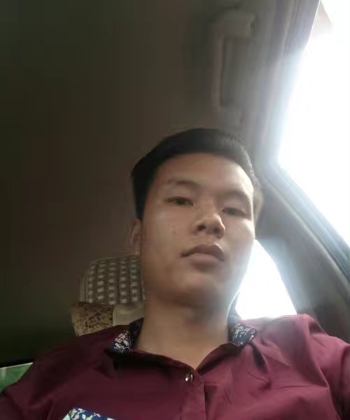 单亲爸爸的第一张照片--保定相亲服务中心