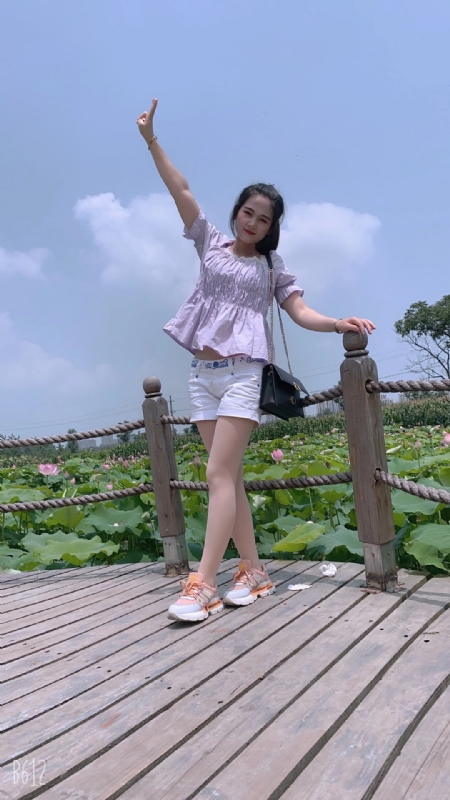 秋水伊人的第三张照片--保定相亲服务中心