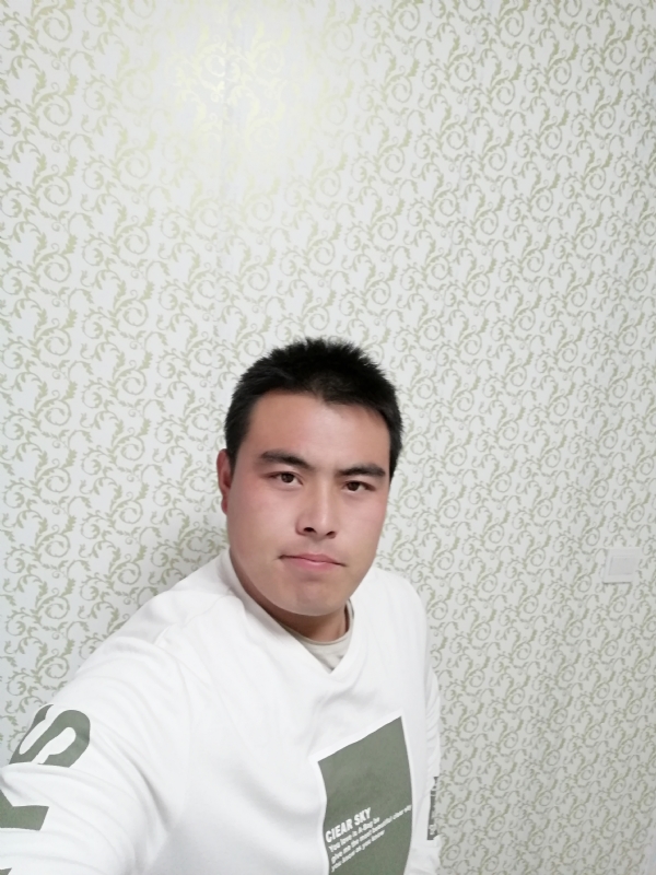 看草莓在跳舞的第一张照片--保定相亲服务中心