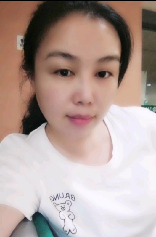 淡淡的云的第二张照片--保定相亲服务中心