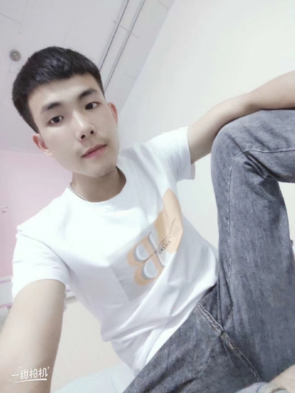 爱Q我的第一张照片--保定相亲服务中心