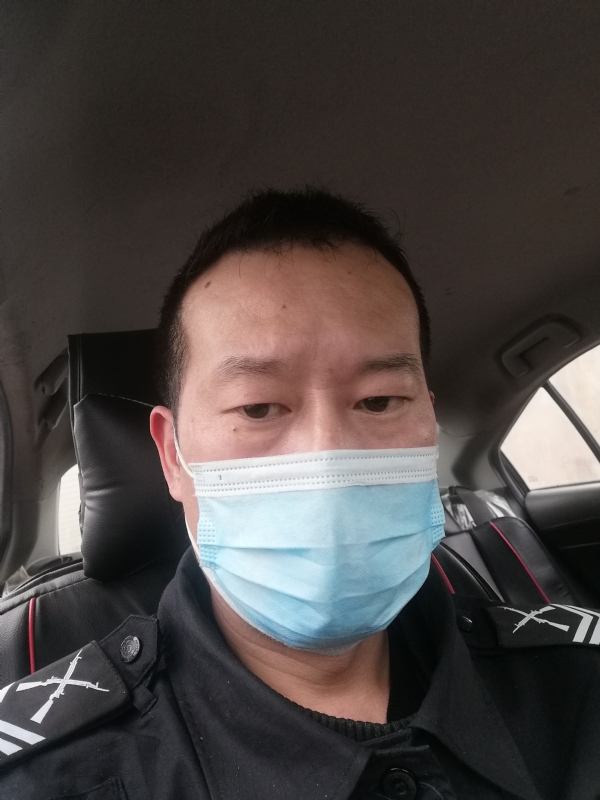 不会躲的刺猬的第一张照片--保定相亲服务中心